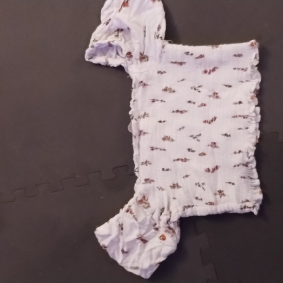 White floral crop top - Picture 2 of 2